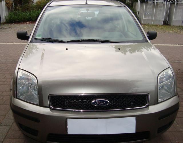 Grau metallic Gebraucht 2003 Ford Fusion Kombi | 3.900 € (Teuer) - Bild 1/4