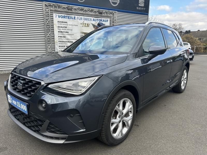 Metallic Gebraucht 2023 Seat Arona FR SUV | 22.790 € (Fairer Preis) - Bild 1/4