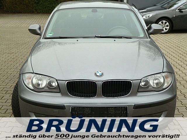 Gebraucht BMW 118 143 PS (105 kW) 2010 Grau metallic Kleinwagen