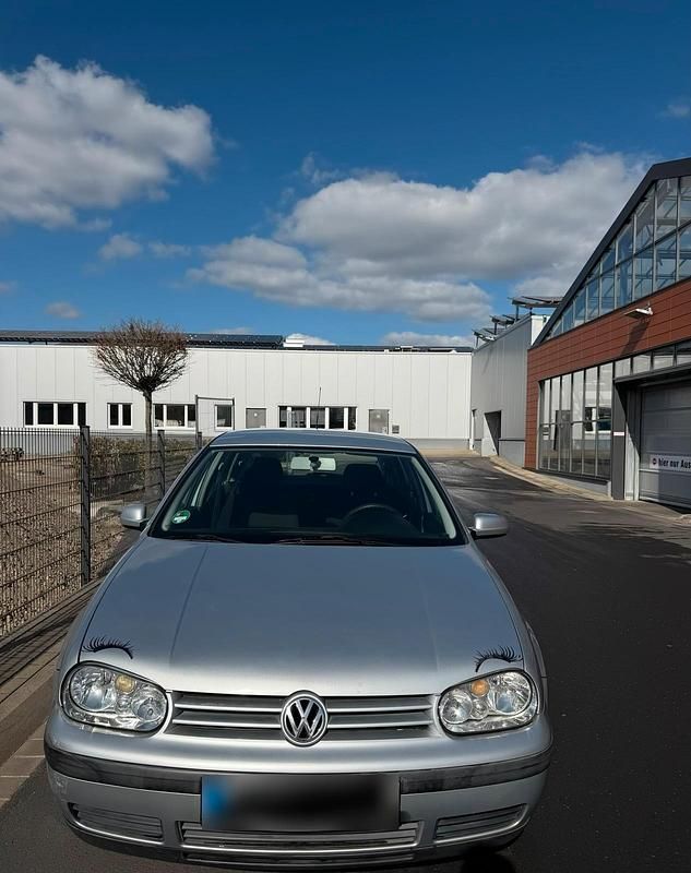Gebraucht VW Golf IV 102 PS (75 kW) 2003 Silber Kleinwagen