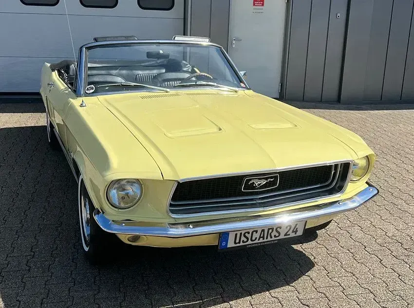 Gebraucht Ford V8 200 PS (147 kW) 1968 Gelb Cabrio