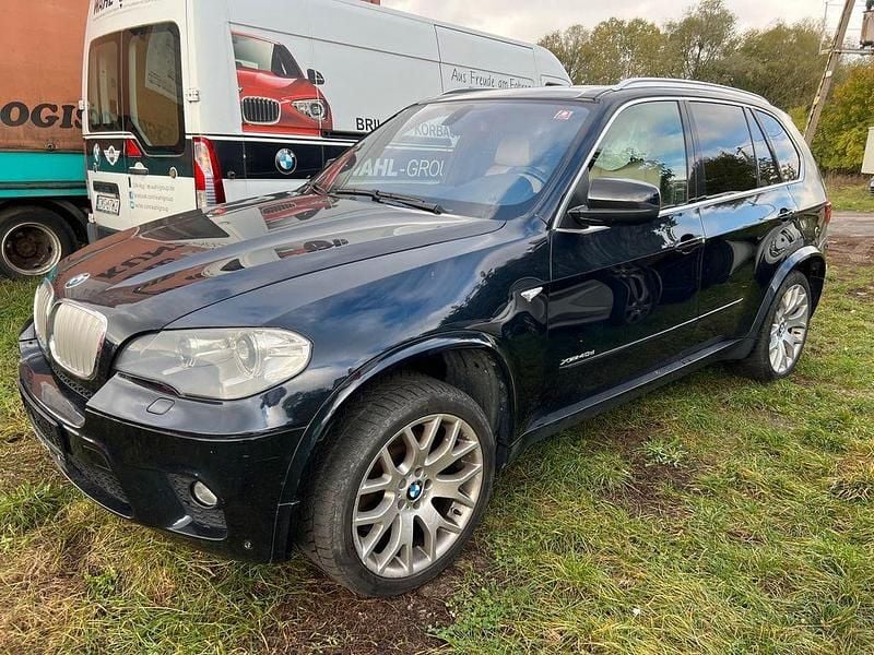 Schwarz Gebraucht 2011 BMW X5 Exclusive SUV | 9.900 € (Superpreis) - Bild 1/4