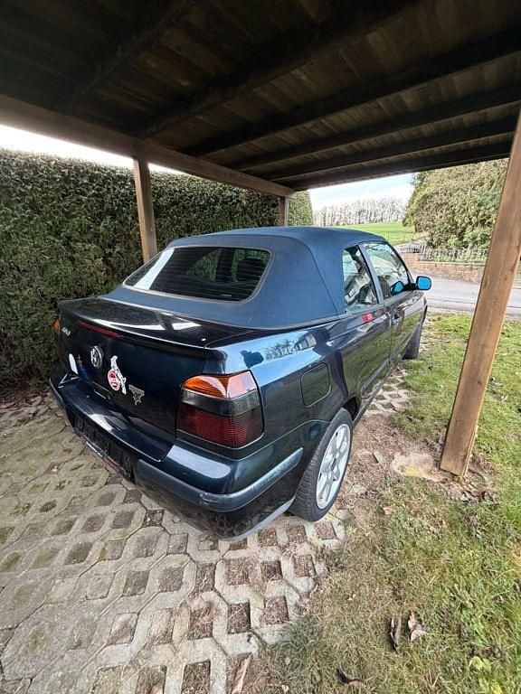 Gebraucht VW Golf Cabriolet 101 PS (74 kW) 2000 Blau Cabrio
