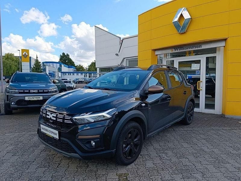 Schwarz Gebraucht 2024 Dacia Sandero Extreme Kleinwagen | 18.990 € (Fairer Preis) - Bild 1/4