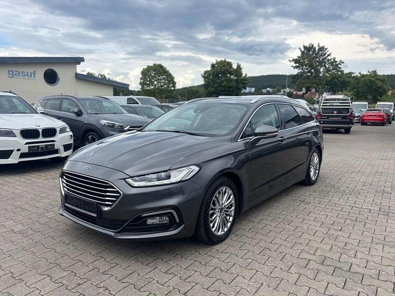 Grau Gebraucht 2020 Ford Mondeo Titanium Limousine | 9.000 € (Superpreis) - Bild 1/4