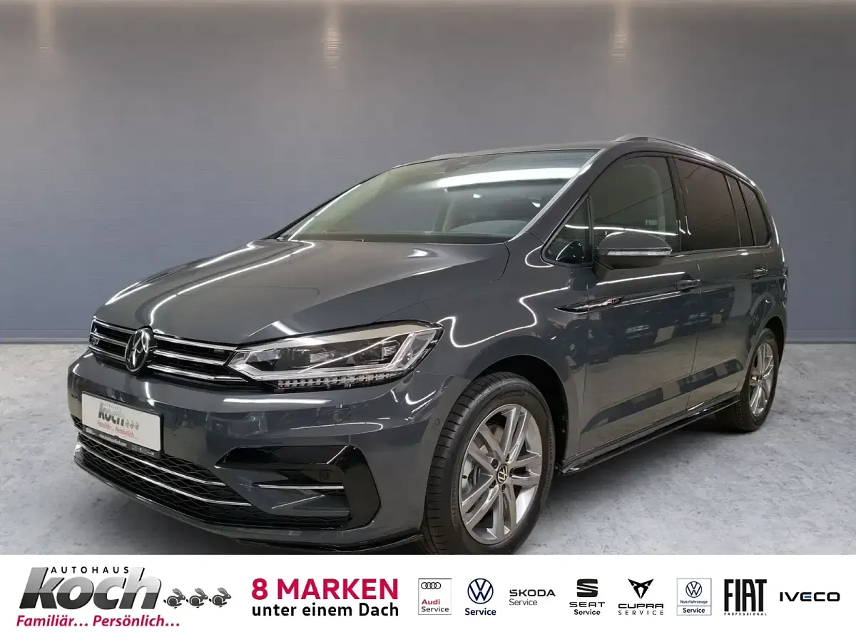 Second-hand VW Touran R-line 150 CP (110 kW) 2026 Monovolum