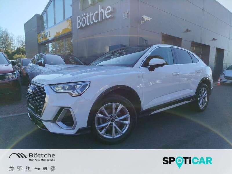 Gletscherweiß metallic Gebraucht 2024 Audi Q3 Sportback S-Line SUV | 39.480 € (Fairer Preis) - Bild 1/4