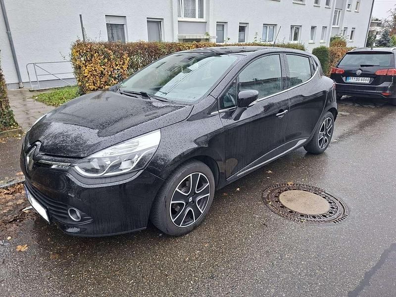 Gebraucht Renault Clio IV Luxe 90 PS (66 kW) 2015 Kleinwagen
