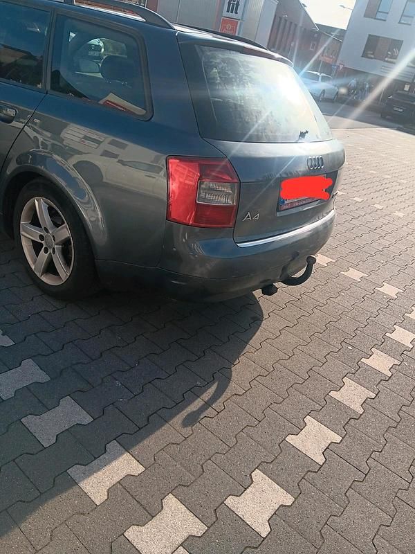 Gebraucht Audi A4 101 PS (74 kW) 2003 Grau Kombi