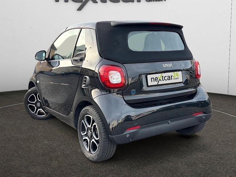Gebraucht Smart ForTwo Cabrio 60 kW (82 PS) 2017 Schwarz Cabrio