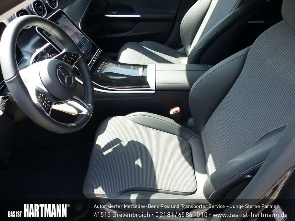 Gebraucht Mercedes C180 Avantgarde 170 PS (125 kW) 2025 Grau Limousine