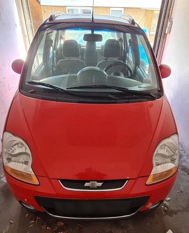 Gebraucht Chevrolet Matiz 55 PS (40 kW) 2010 Rot Kleinwagen