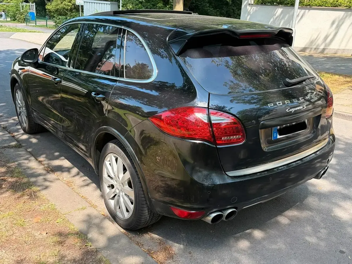 Gebraucht Porsche Cayenne S 400 PS (294 kW) 2012 Schwarz SUV
