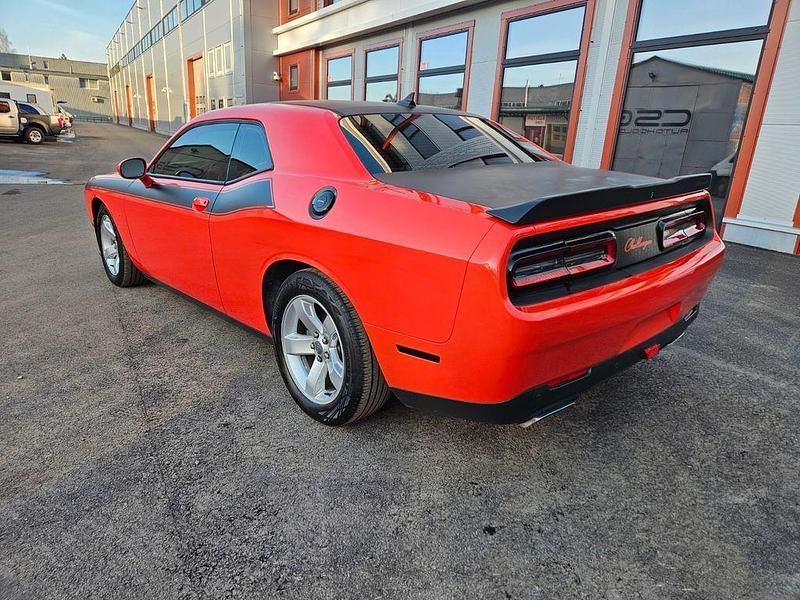 Usata Dodge Challenger 381 CV (280 kW) 2020 Arancione Coupé