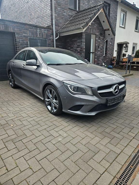 Gebraucht Mercedes CLA220 170 PS (125 kW) 2014 Grau Limousine