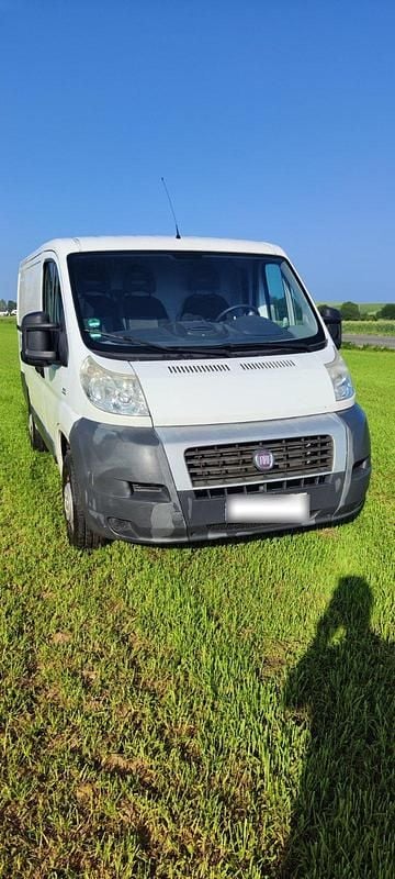 Gebraucht Fiat Ducato 101 PS (74 kW) 2010 Weiß Van
