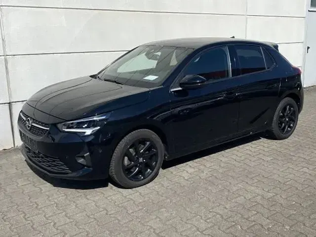 Second-hand Opel Corsa GS Line 131 CP (96 kW) 2022 Negru Hatchback