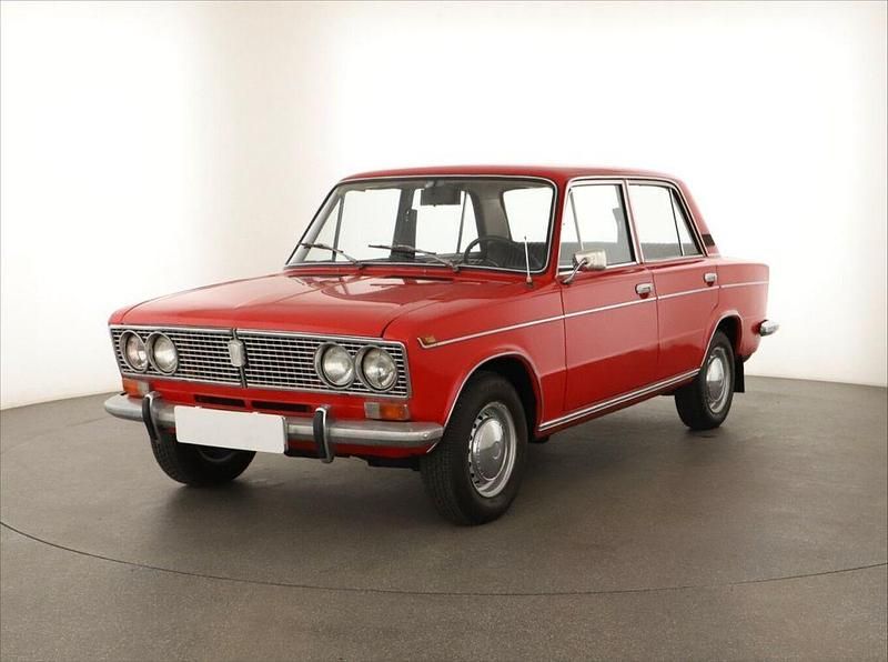 Gebraucht Lada 2103 75 PS (55 kW) 1977 Rot Limousine