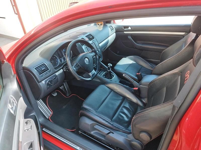 Gebraucht VW Golf GTI 200 PS (147 kW) 2009 Rot Coupé