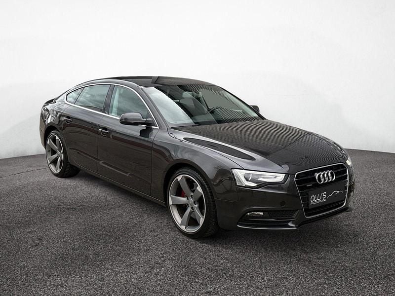 Gebraucht Audi A5 Sport 245 PS (180 kW) 2015 Grau Coupé