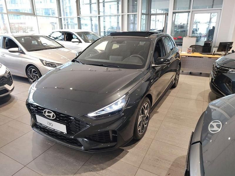 Neu Hyundai i30 N Line 150 PS (110 kW) 2026 Cypress green Limousine