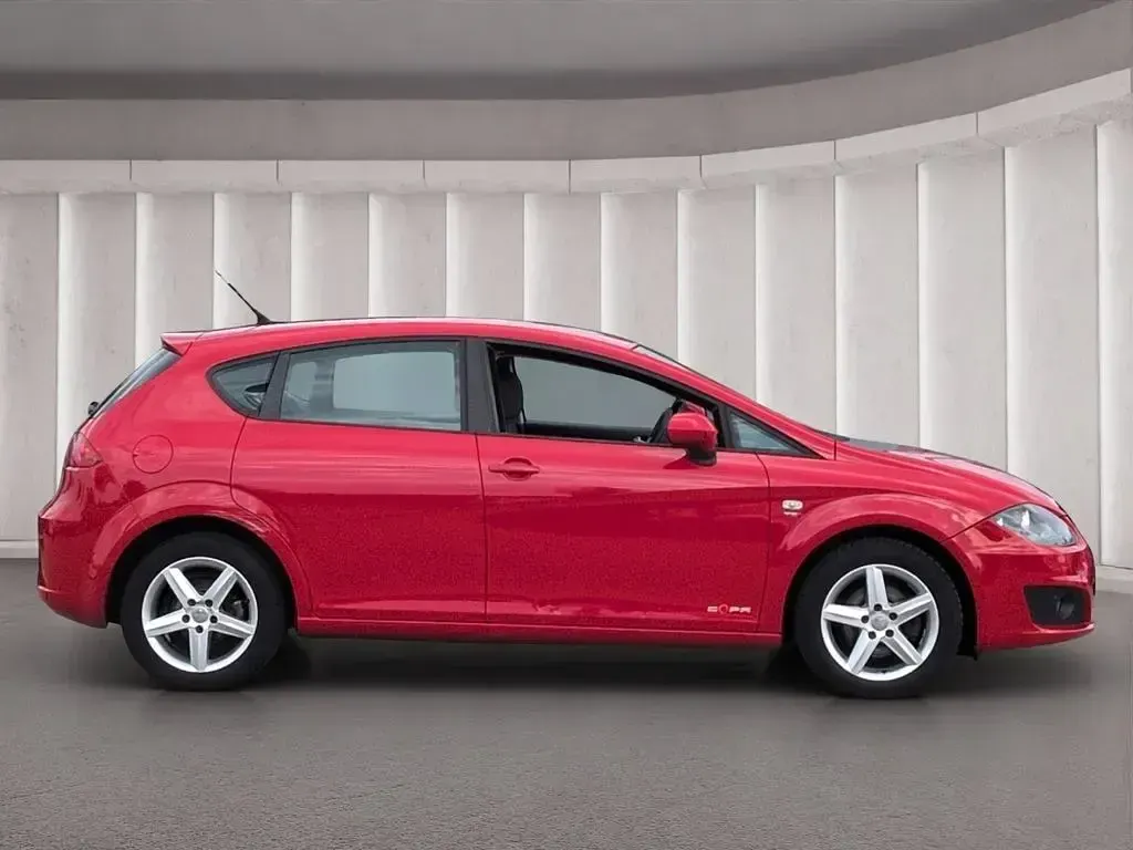 Gebraucht Seat Leon Copa 105 PS (77 kW) 2012 Rot Limousine