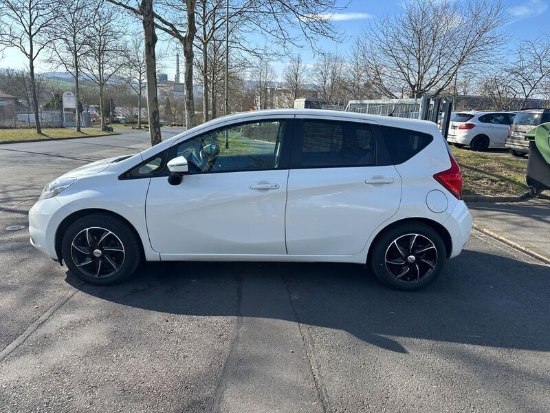 Gebraucht Nissan Note Tekna 98 PS (72 kW) 2014 Weiß Van / Kleinbus