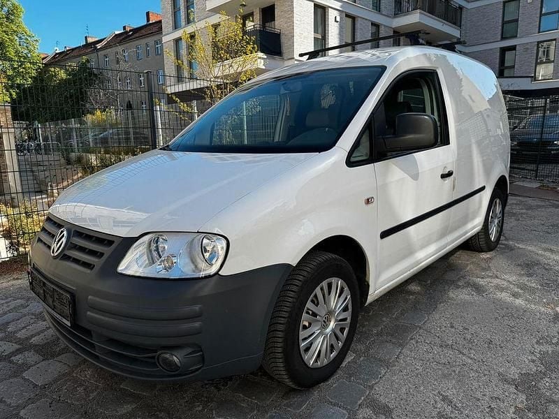 Second-hand VW Caddy 109 CP (80 kW) 2010 Alb Monovolum