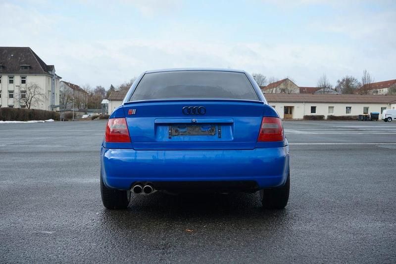 Gebraucht Audi S4 Sport 265 PS (194 kW) 1998 Blau Limousine
