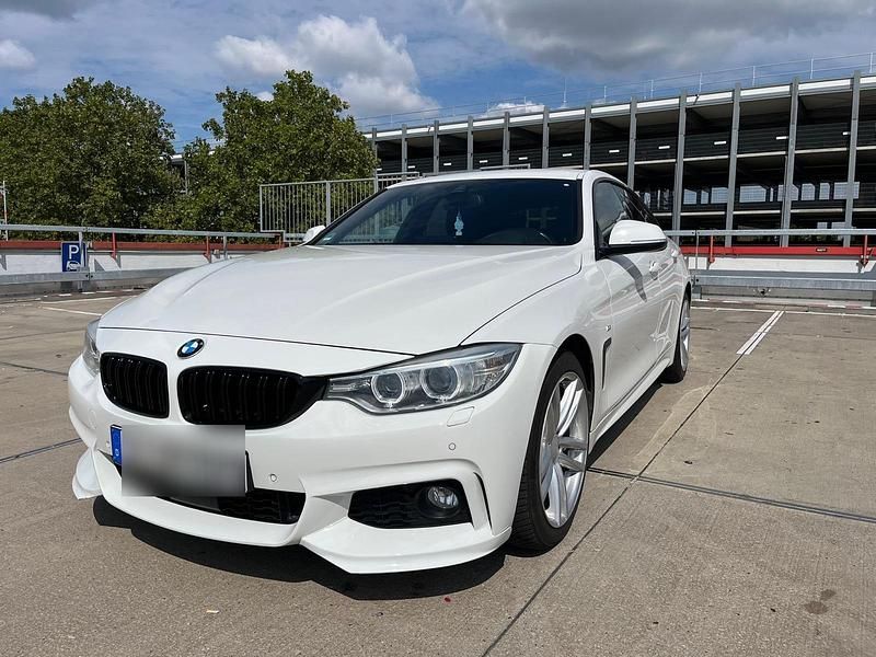 Weiß Gebraucht 2015 BMW 420 Gran Coupé M Sport Coupé | 19.500 € (Etwas zu teuer) - Bild 1/4