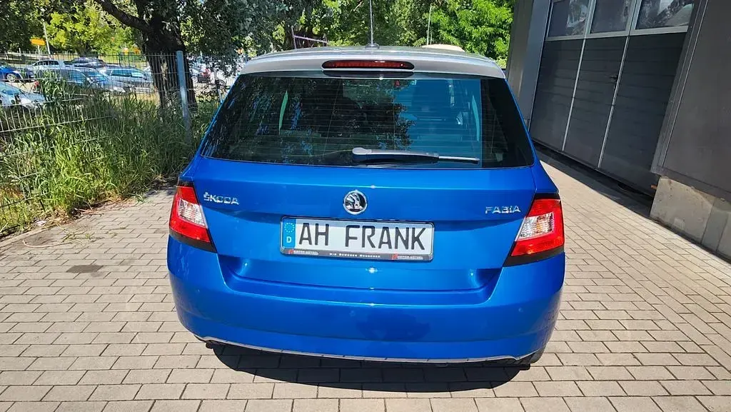 Gebraucht Skoda Fabia Style 95 PS (69 kW) 2018 Blau Limousine