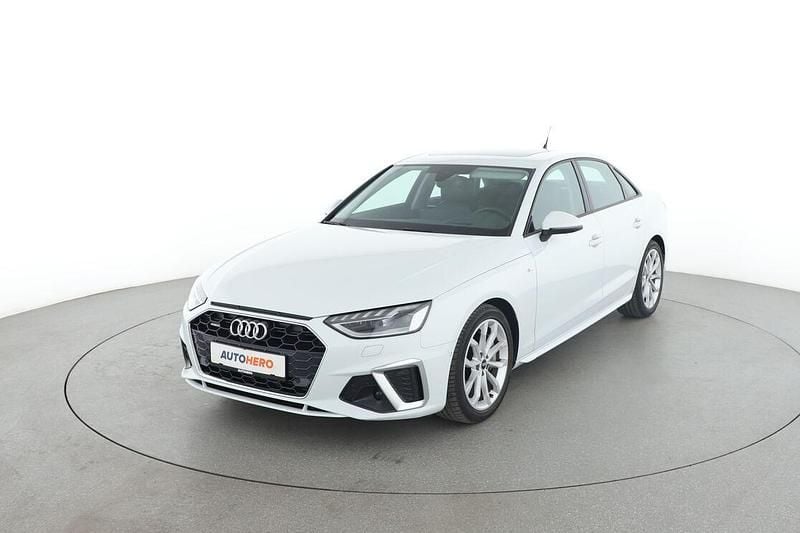 Weiß Gebraucht 2023 Audi A4 S-Line Limousine | 34.830 € (Guter Preis) - Bild 1/3