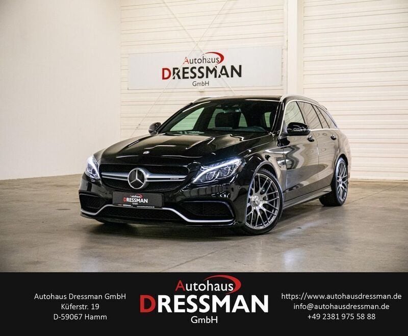 Obsidianschwarz metalliclack Gebraucht 2017 Mercedes C63 AMG AMG Kombi | 38.980 € (Superpreis) - Bild 1/4