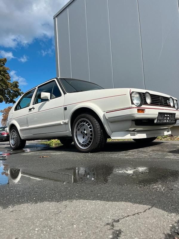 Weiß Gebraucht 1986 VW Golf II GTI Kleinwagen | 9.499 € - Bild 1/4
