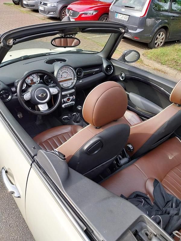 Gebraucht Mini Cooper S Cabriolet 184 PS (135 kW) 2010 Beige Cabrio