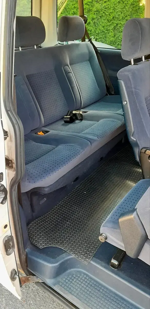 Gebraucht VW Caravelle 116 PS (85 kW) 2001 Weiß Van