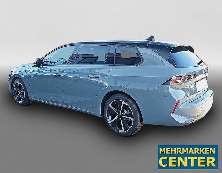 Neu Opel Astra 131 PS (96 kW) 2026 Grau Limousine