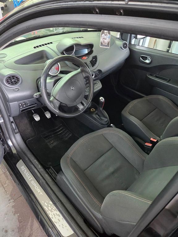 Gebraucht Renault Twingo 133 PS (97 kW) 2009 Schwarz Kleinwagen