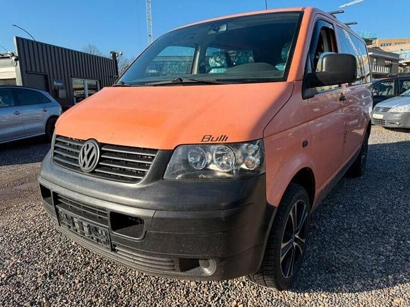 Gebraucht VW Caravelle 131 PS (96 kW) 2008 Orange