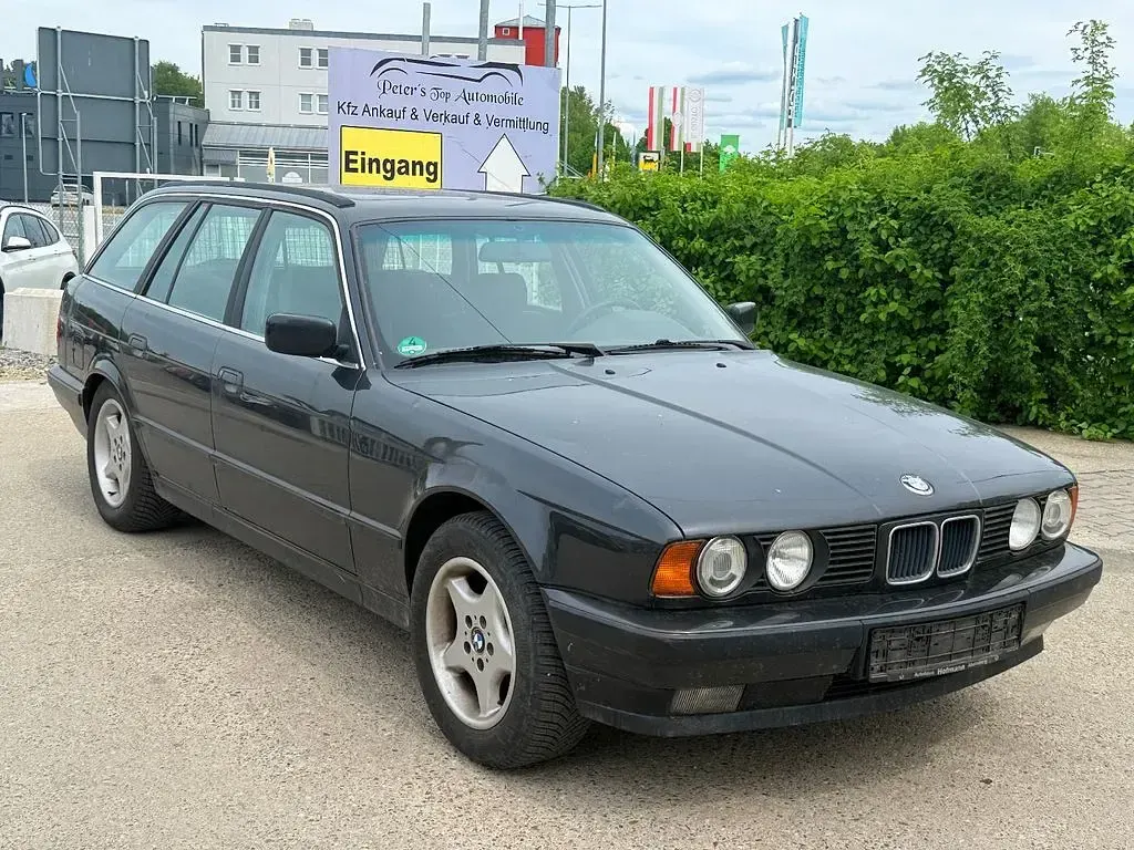 Gebraucht BMW 520 150 PS (110 kW) 1994 Schwarz Kombi