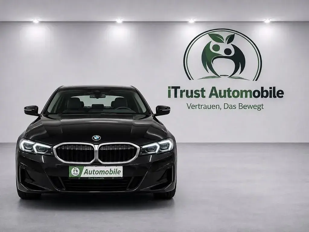 Gebraucht BMW 320 Performance 190 PS (139 kW) 2023 Schwarz Kombi