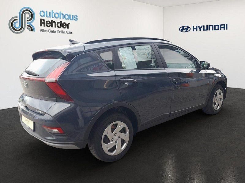 Neu Hyundai Bayon Select 101 PS (74 kW) 2025 Grau SUV