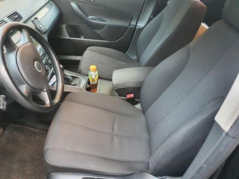 Gebraucht VW Passat Highline 140 PS (102 kW) 2006 Schwarz Kombi