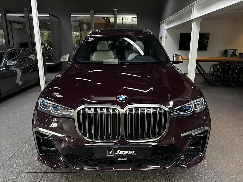 Gebraucht BMW X7 Executive 530 PS (389 kW) 2021 Violett metallic SUV