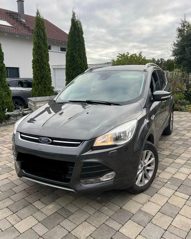 Gebraucht Ford Kuga SYNC Edition 179 PS (131 kW) 2016 Grau SUV