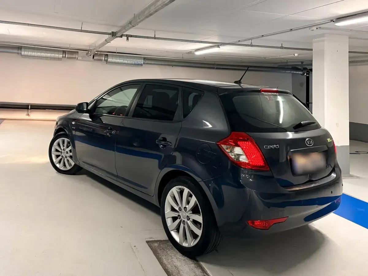 Gebraucht Kia Ceed 90 PS (66 kW) 2010 Kleinwagen