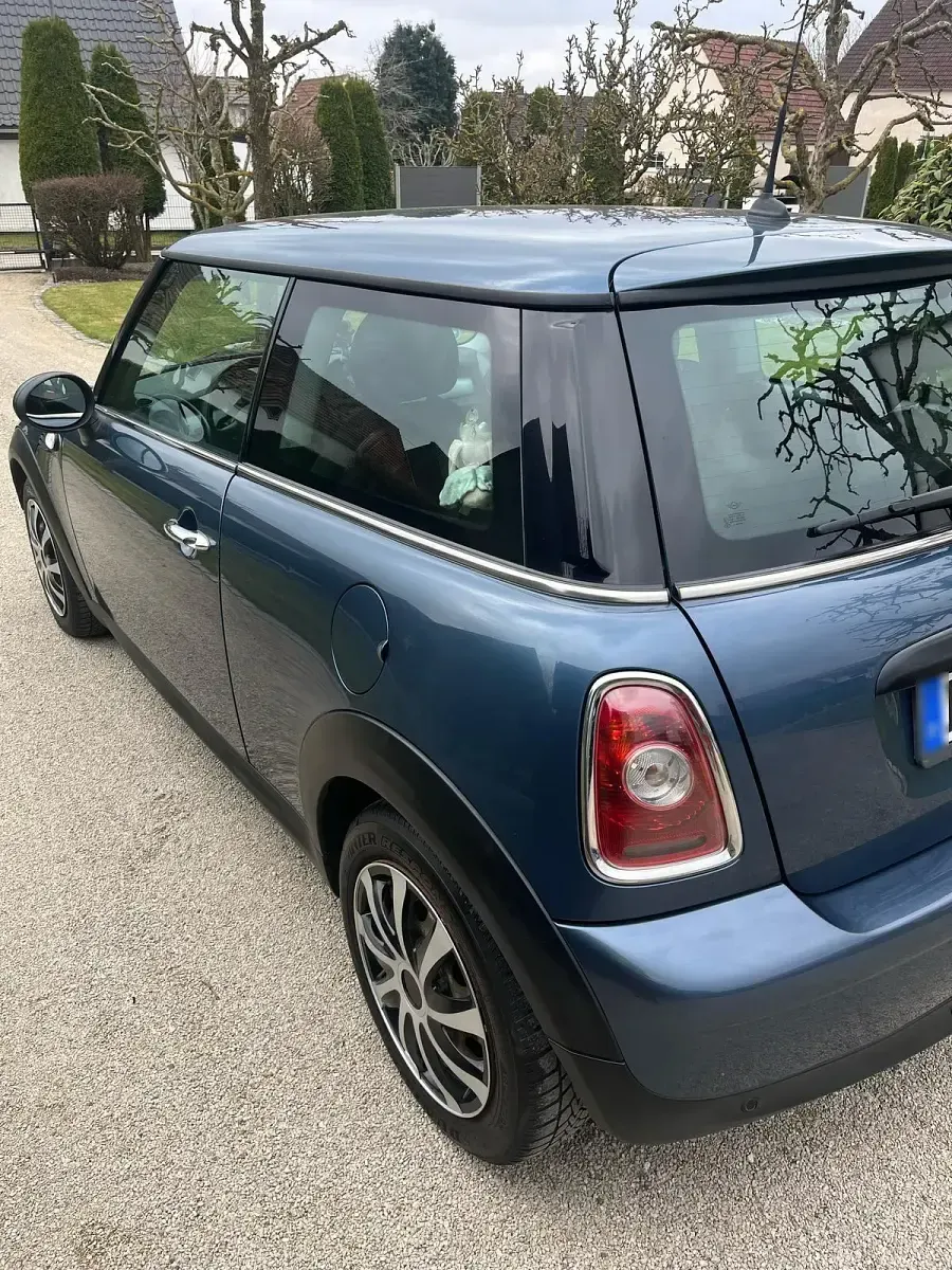 Usata Mini ONE 95 CV (69 kW) 2009 Blu Utilitaria