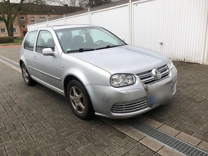 Gebraucht VW Golf IV Pacific 75 PS (55 kW) 2003 Silber Kleinwagen