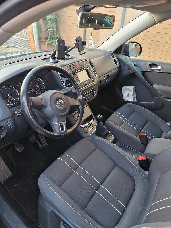 Gebraucht VW Tiguan 150 PS (110 kW) 2011 Schwarz SUV