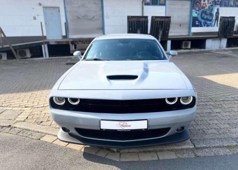 Gebraucht Dodge Challenger SXT 309 PS (227 kW) 2023 Grau Coupé